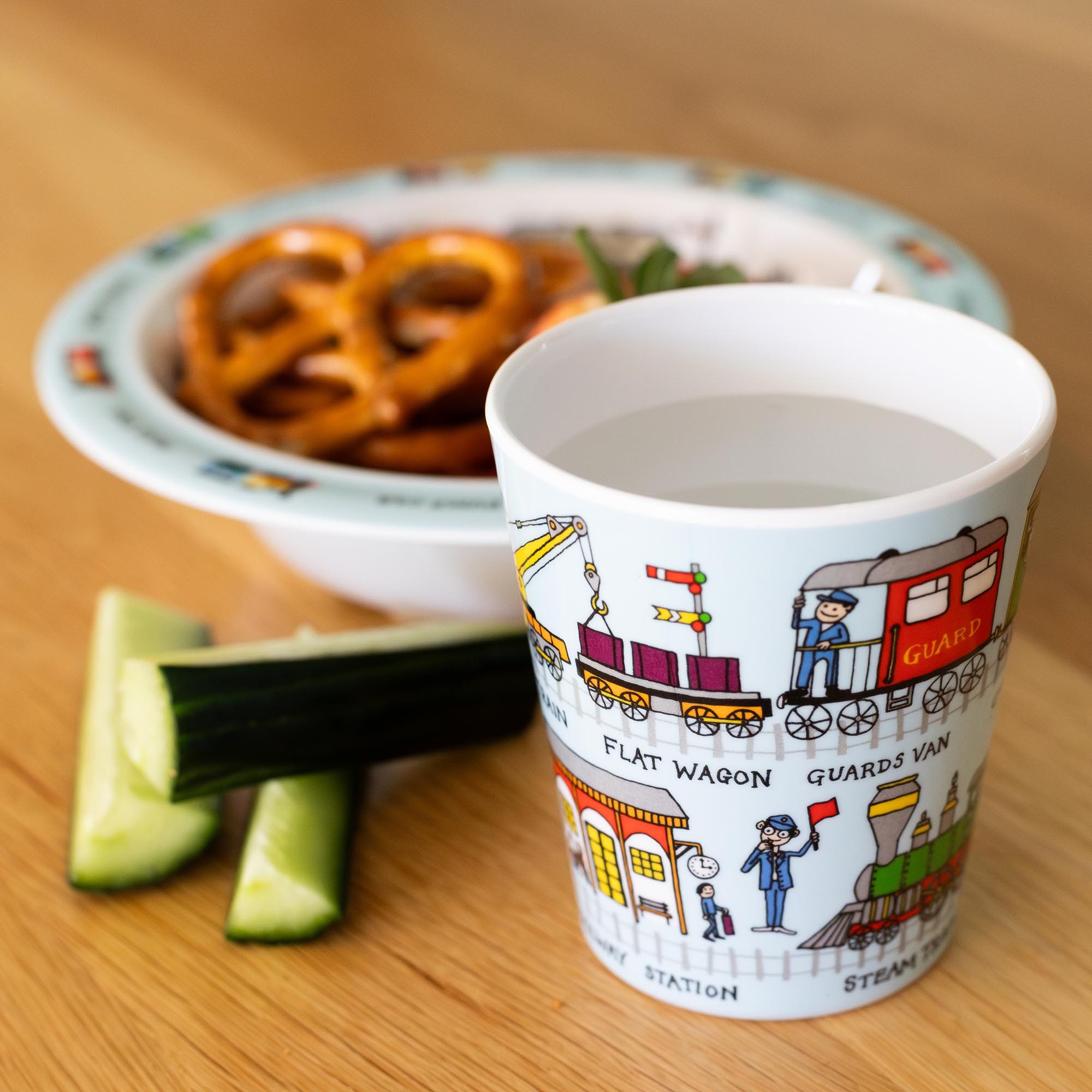 Trains Melamine Kids Beaker medium